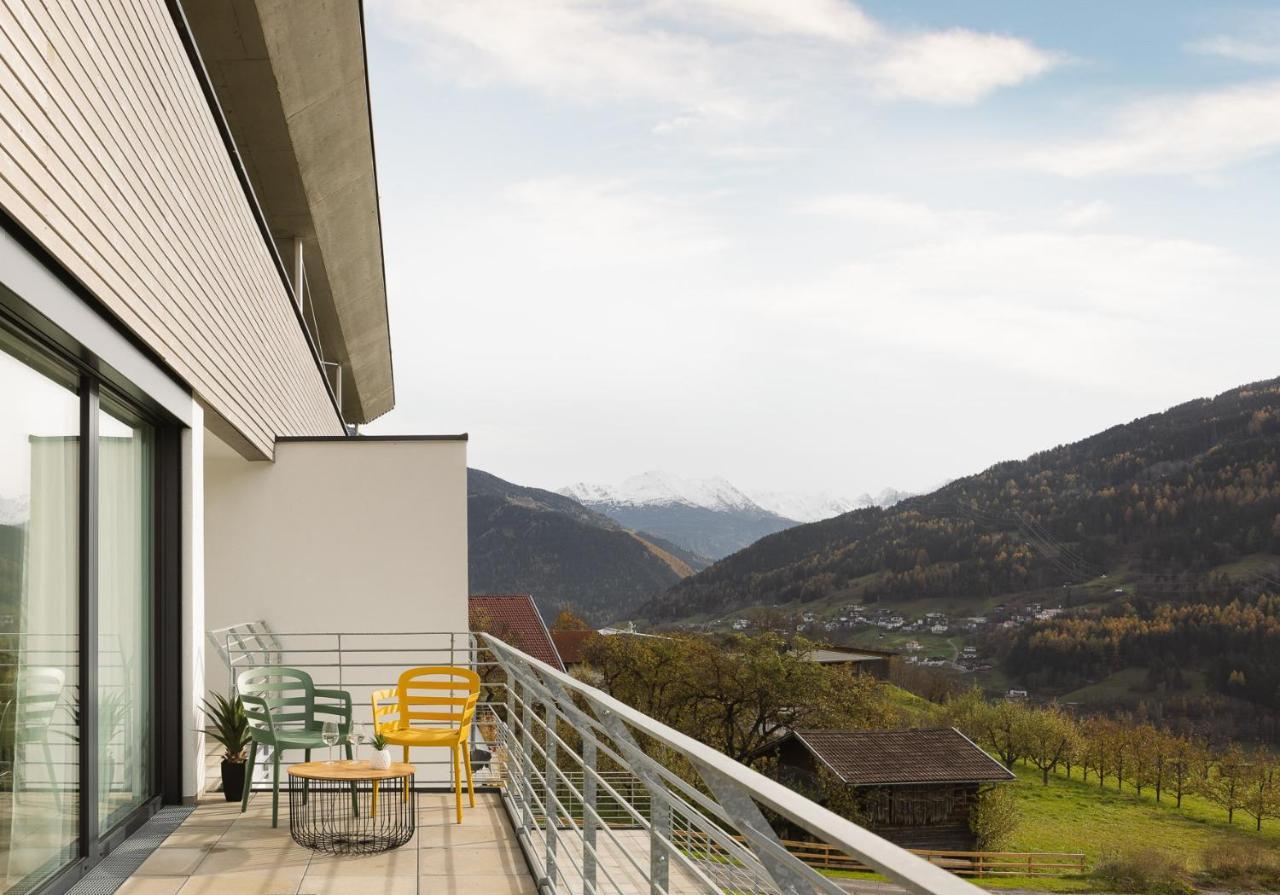 Apart Momente Grins Exterior photo